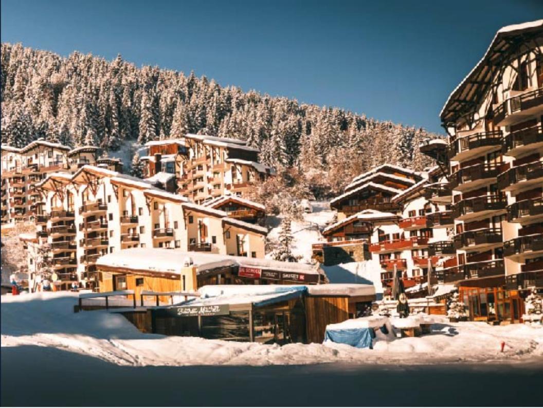 40M2 - Ski Aux Pieds - La Tania - Parking Couvert Ngoại thất bức ảnh